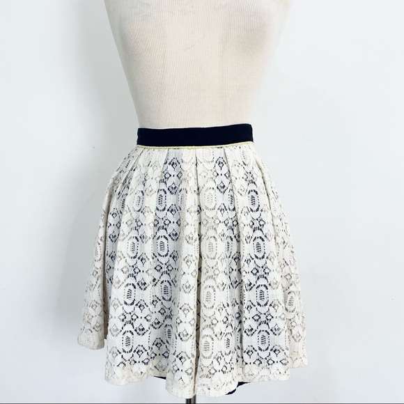 NEW W118 by Walter Baker - Picture 1 of 7